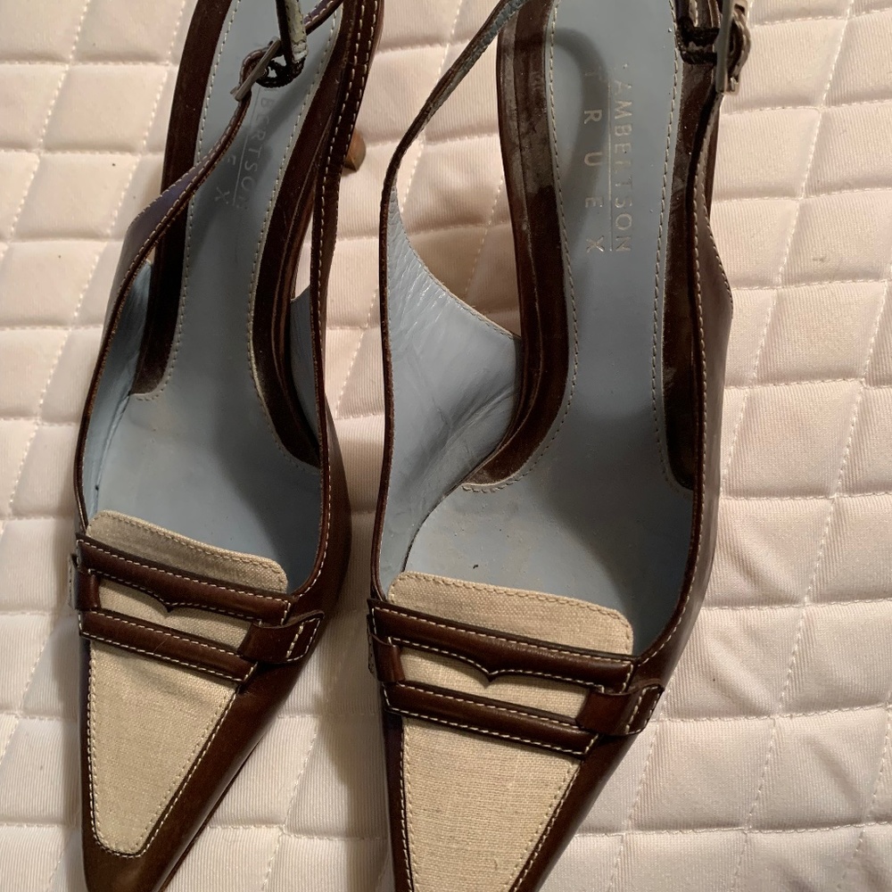 Slingback penny loafer pump